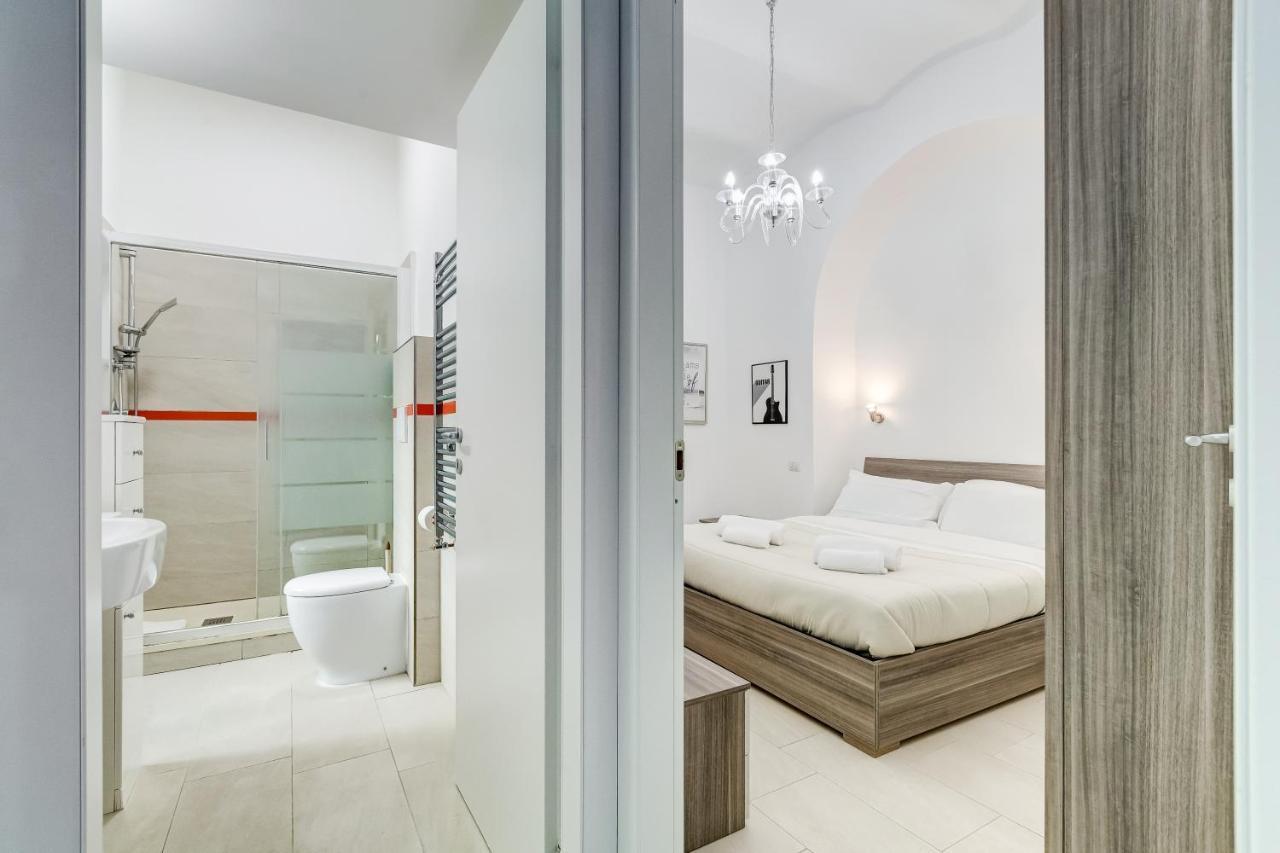 Cosy Apartment- Colosseum- Termini Railway Lägenhet