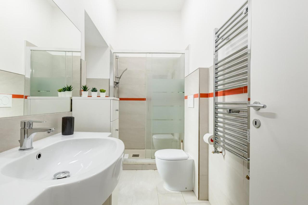 Cosy Apartment- Colosseum- Termini Railway Lägenhet